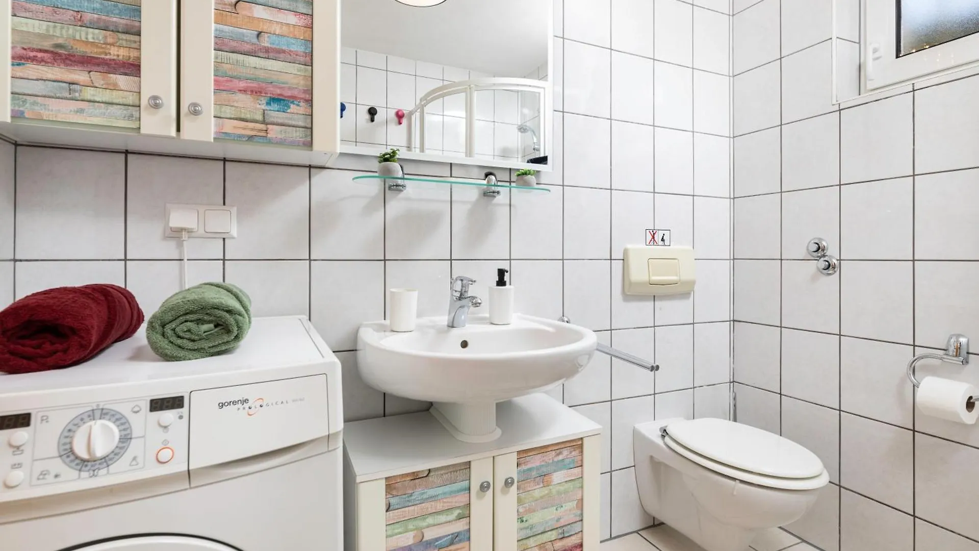 Cube Apartment Njivice